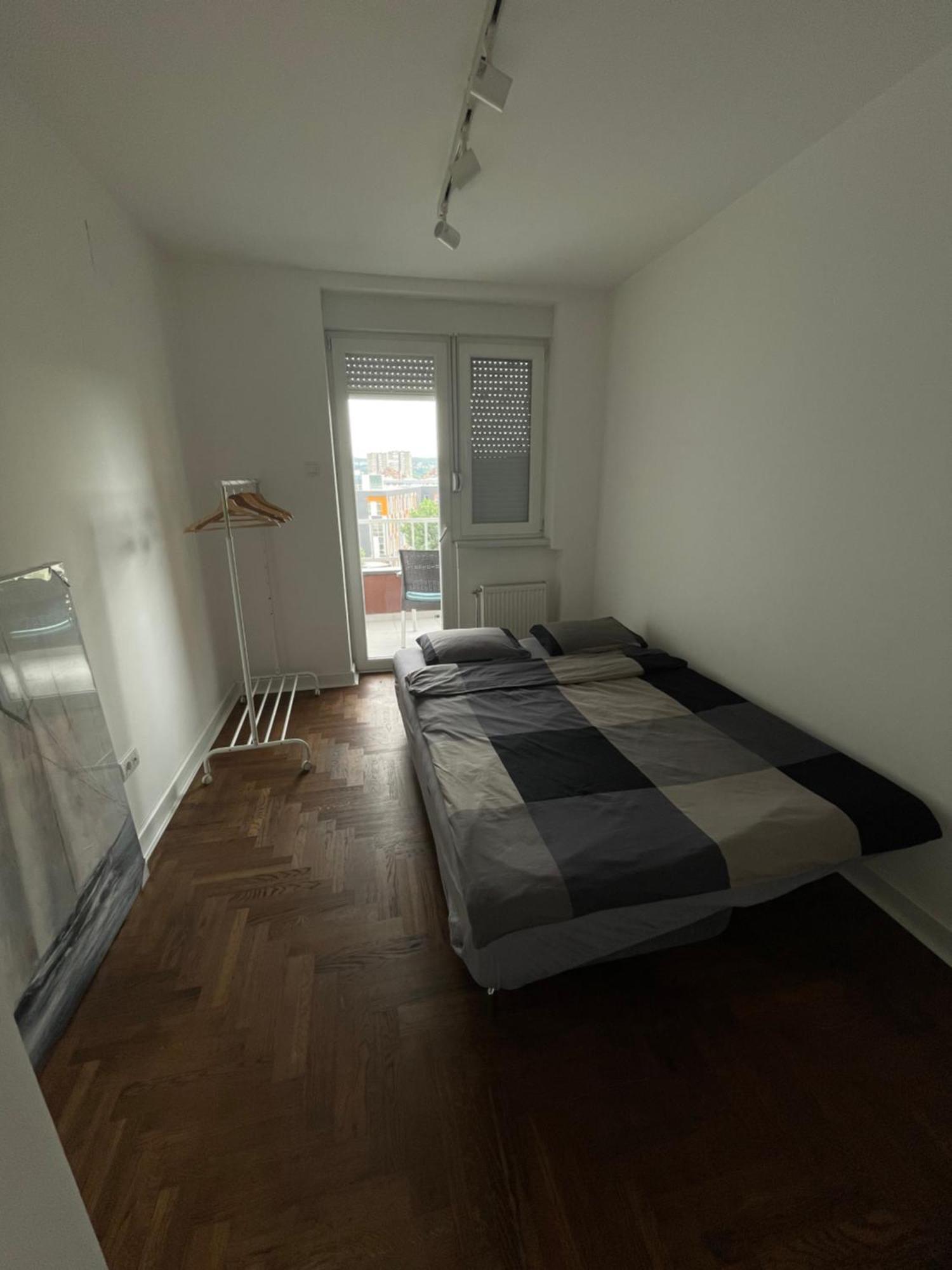 Santic Apartment Novi Sad