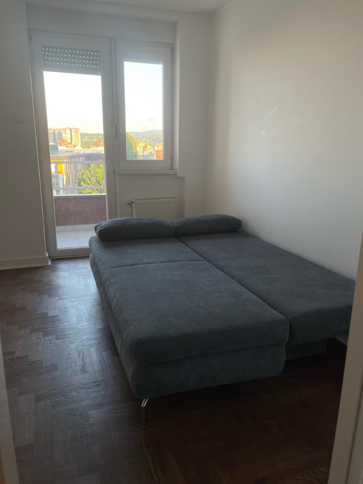 Santic Apartment *